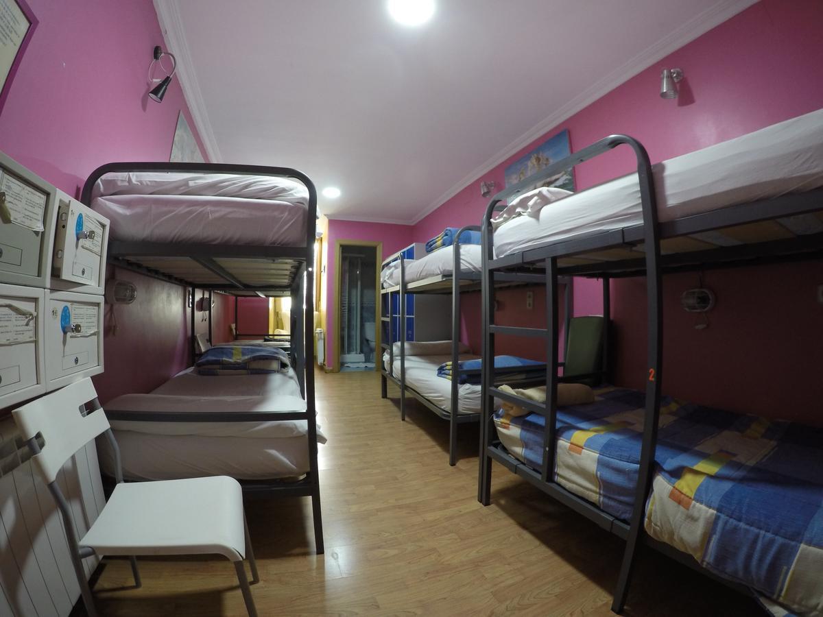 Rc Miguel Angel Hostel Madrid Exterior photo Hostel in Madrid, Spain